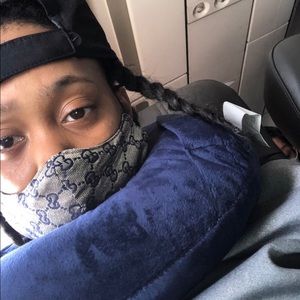 Meet your Posher, Erica